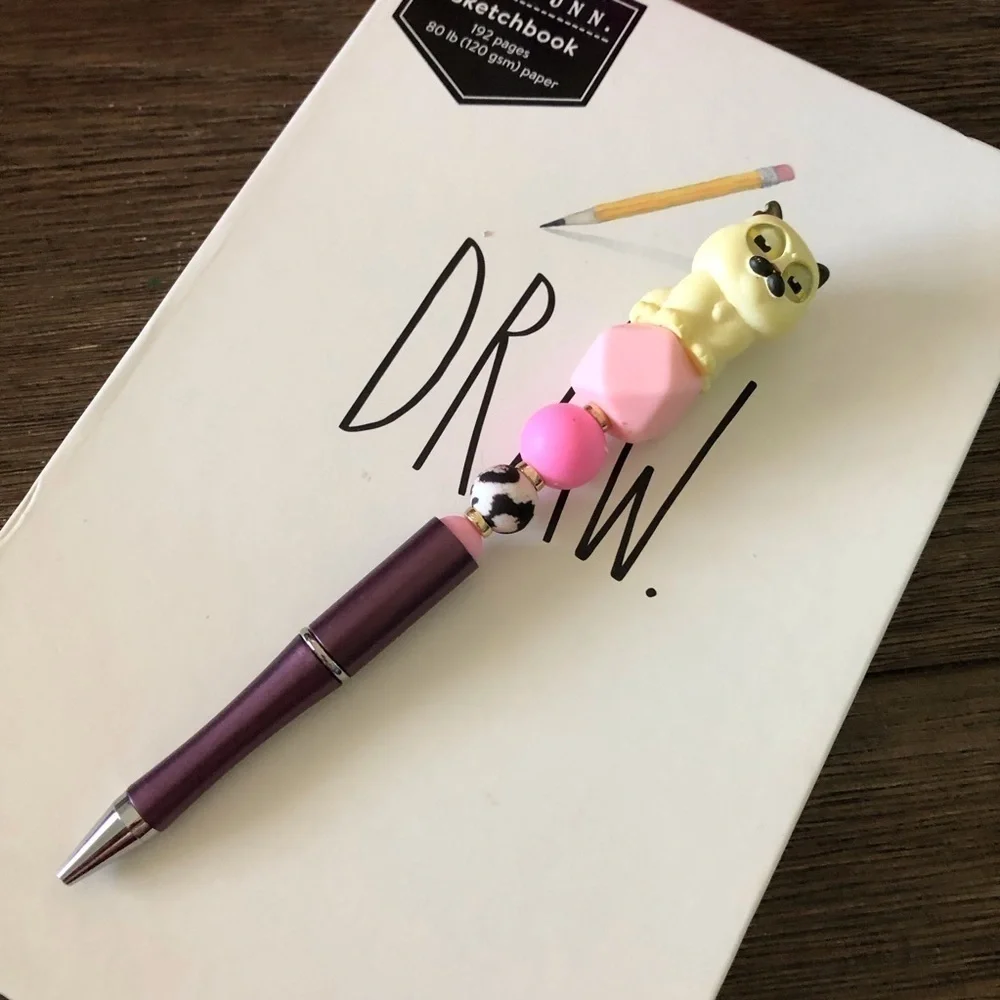 Disney Doorables: Luca: Machiavelli handmade beaded pen